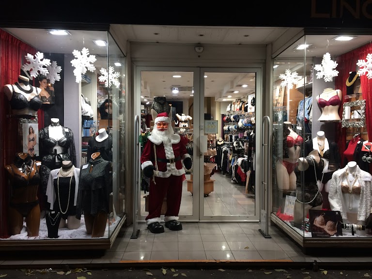 Valentin’e Lingerie de Luxe et Prêt à Porter Valentin’e Lingerie de Luxe et Prêt à Porter