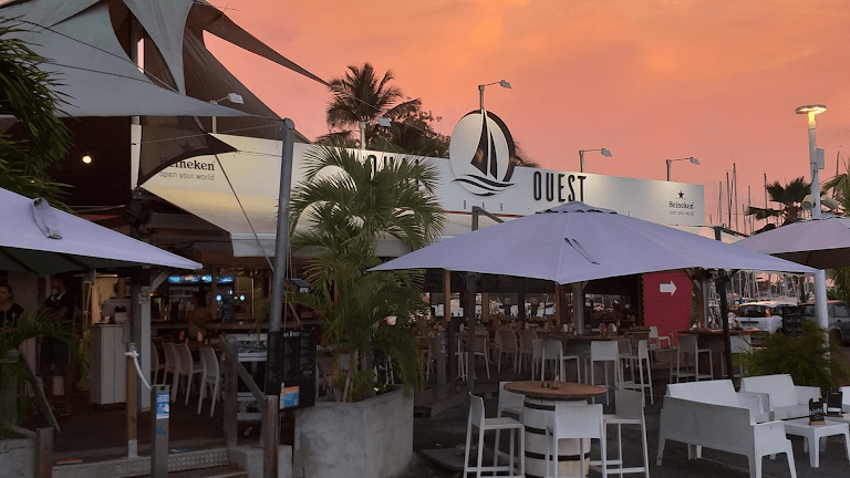 QUAI-OUEST QUAI-OUEST