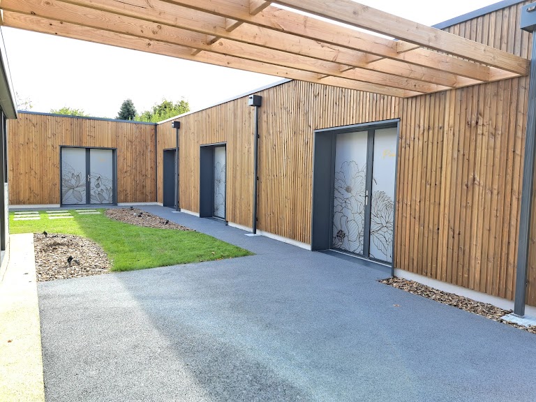 Chambre d’hôtes du Val D’asson – Montaigu-Vendée – Payez moins cher sur le site officiel. Chambre d’hôtes du Val D’asson – Montaigu-Vendée – Payez moins cher sur le site officiel.