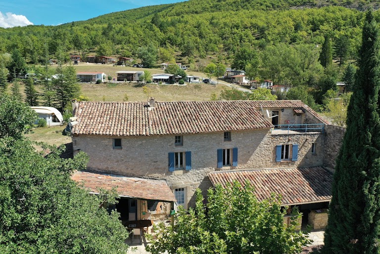 Les Lauzons – Camping naturiste Provence Les Lauzons – Camping naturiste Provence