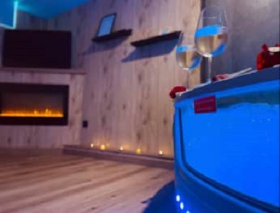 L’Atelier des Rêves Rouen : Love Room avec spa, séjour romantique, Week-end en amoureux, Rouen, Normandie L’Atelier des Rêves Rouen : Love Room avec spa, séjour romantique, Week-end en amoureux, Rouen, Normandie
