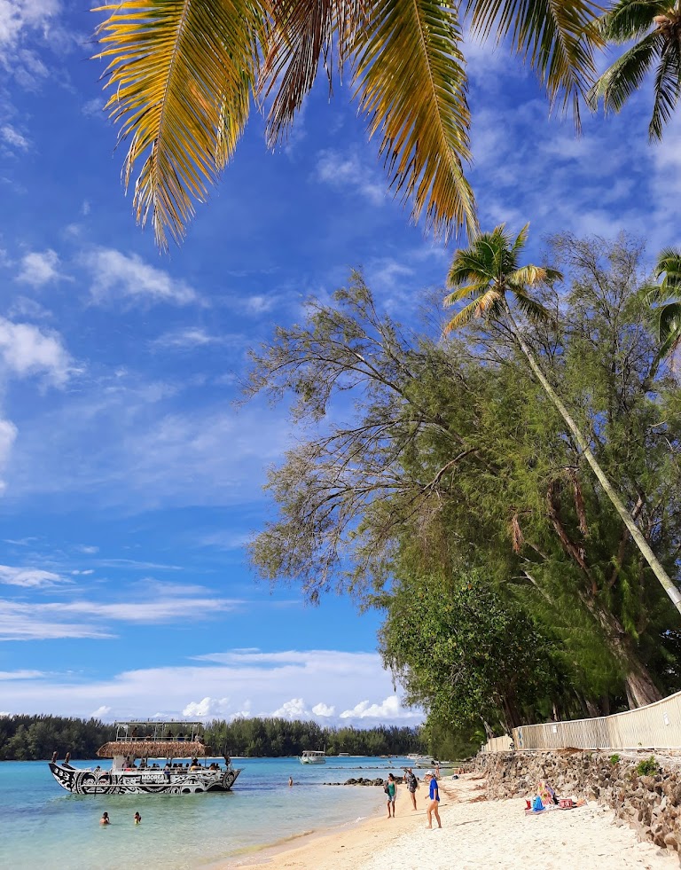 Plage de Tiahura Plage de Tiahura