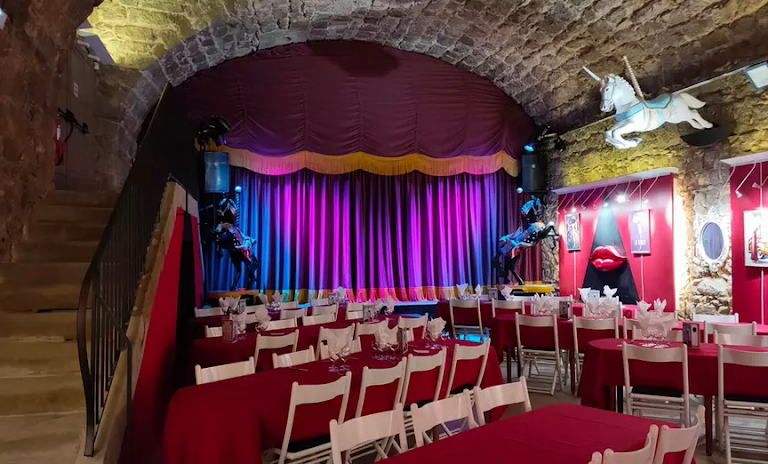 Cabaret Chez Bibiche Cabaret Chez Bibiche