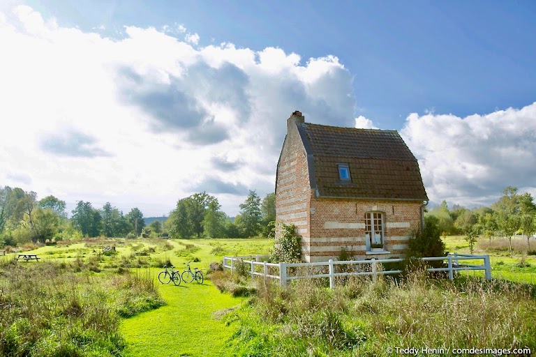 Les Aires en Scènes, Gîtes et chambres insolites avec SPAS privés, vélos Baie de Somme Les Aires en Scènes, Gîtes et chambres insolites avec SPAS privés, vélos Baie de Somme