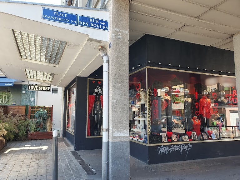 SEX SHOP LOVE STORE SEX SHOP LOVE STORE