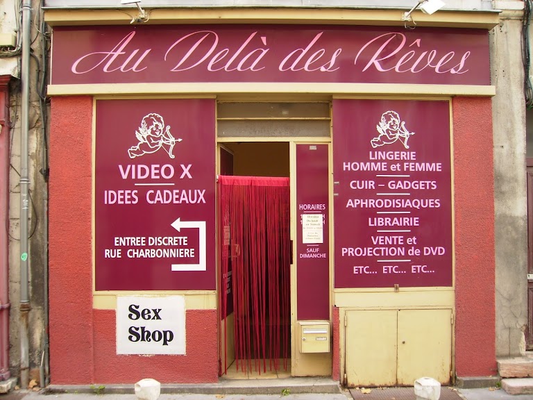 Au-Delà des Rêves Au-Delà des Rêves