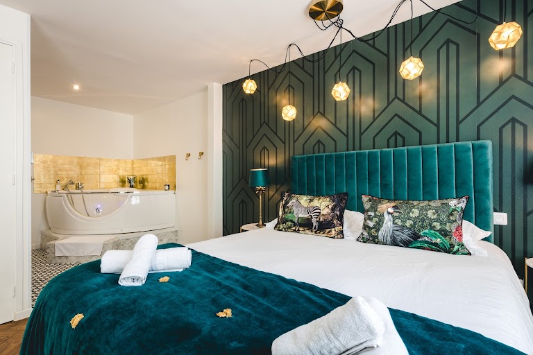 Les Précieuses Suites & SPA – Jacuzzi Privatif- Apparts Hotel Deluxe Avignon Les Précieuses Suites & SPA – Jacuzzi Privatif- Apparts Hotel Deluxe Avignon