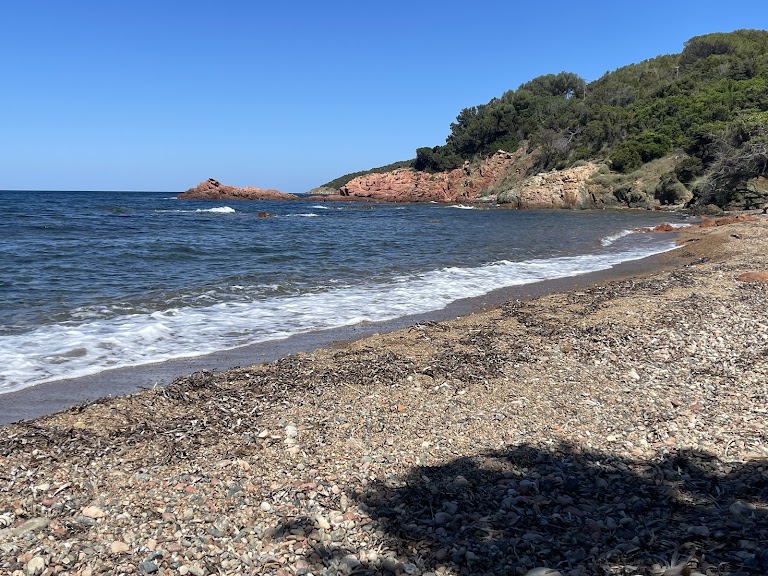 Plage de galet route de la Chiappa Plage de galet route de la Chiappa