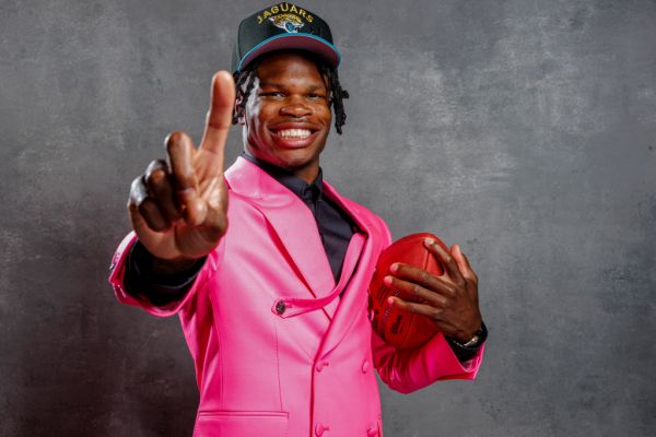 Social Media Reacts To Travis Hunter Marrying His Longtime Love Social Media Reacts To Travis Hunter Marrying His Longtime Love