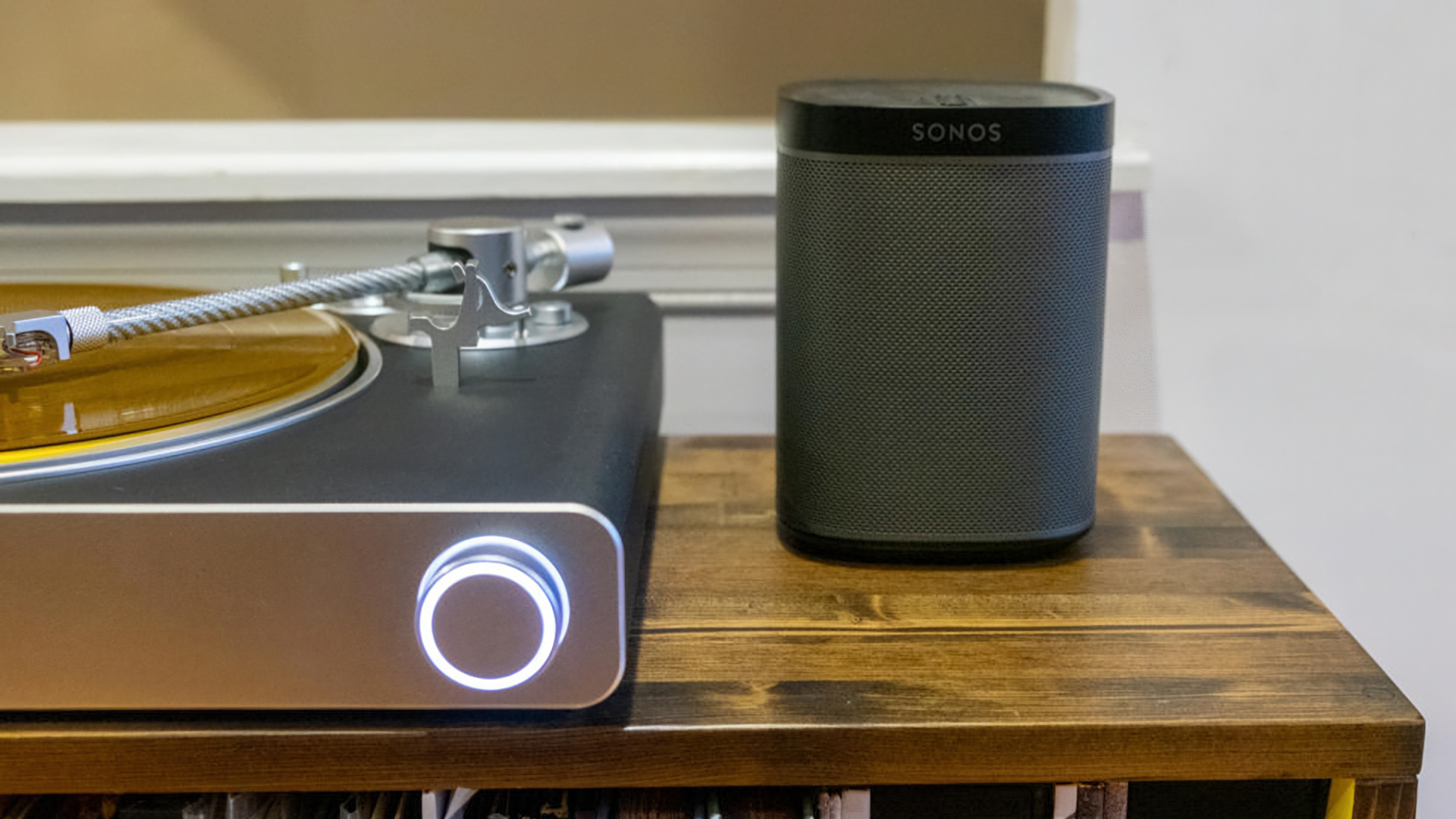 Victrola adds more wireless options to its Sonos-compatible turntables Victrola adds more wireless options to its Sonos-compatible turntables