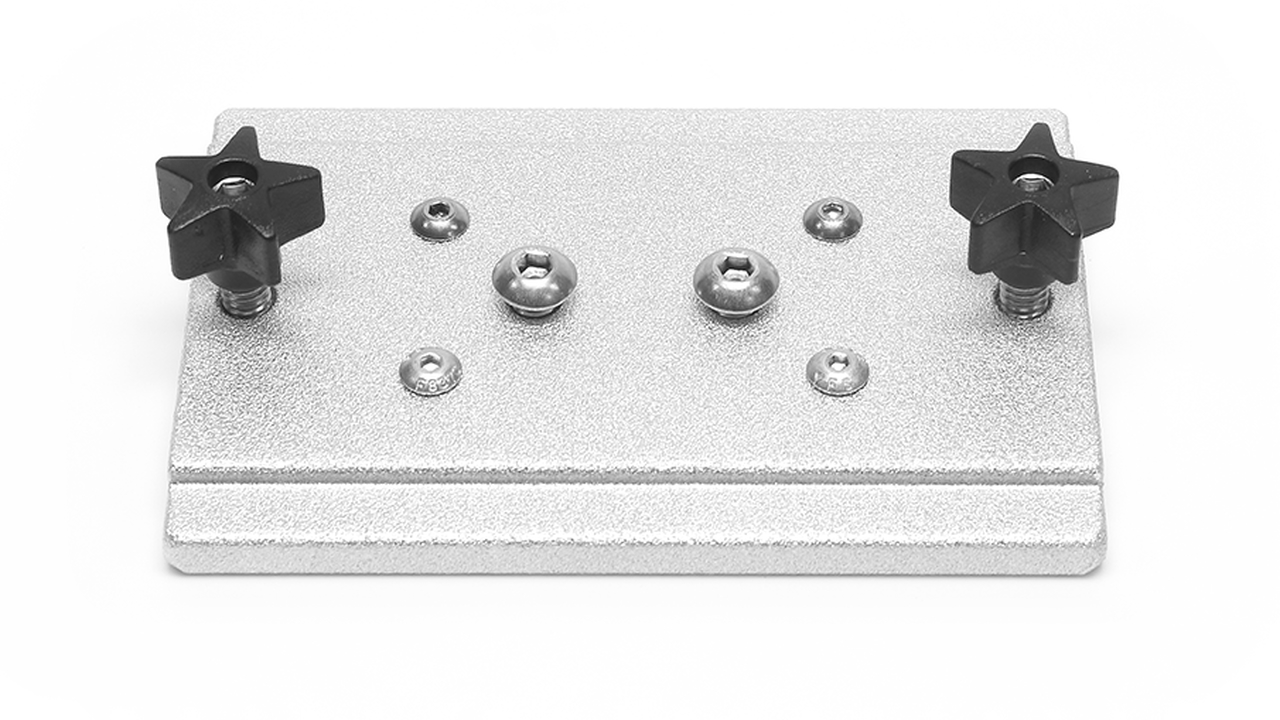 Track Adapter, fits all Fish Hawk Displays (ACCFHXAP)