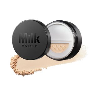 Milk Makeup Pore Eclipse Matte Translucent Setting Powder, Translucent Light – 0.55 oz – Sets Makeup for Up to 16 Hours, Blurs Pores and Fine Lines & Controls Shine – Vegan & Cruelty Free