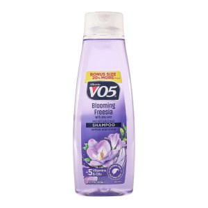 Alberto VO5 – Blooming Freesia Moisturizing Shampoo – Hydrating Shampoo – With Coconut Milk, Vitamin E and Biotin – Long Lasting Fragrance – 15 oz