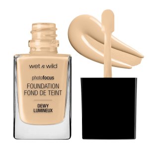 wet n wild Photo Focus Dewy Liquid Foundation Makeup, Soft Beige (Packaging May vary)