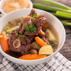Resep Sop Buntut Bening: Nikmati Hidangan Klasik yang Lezat Resep Sop Buntut Bening: Nikmati Hidangan Klasik yang Lezat