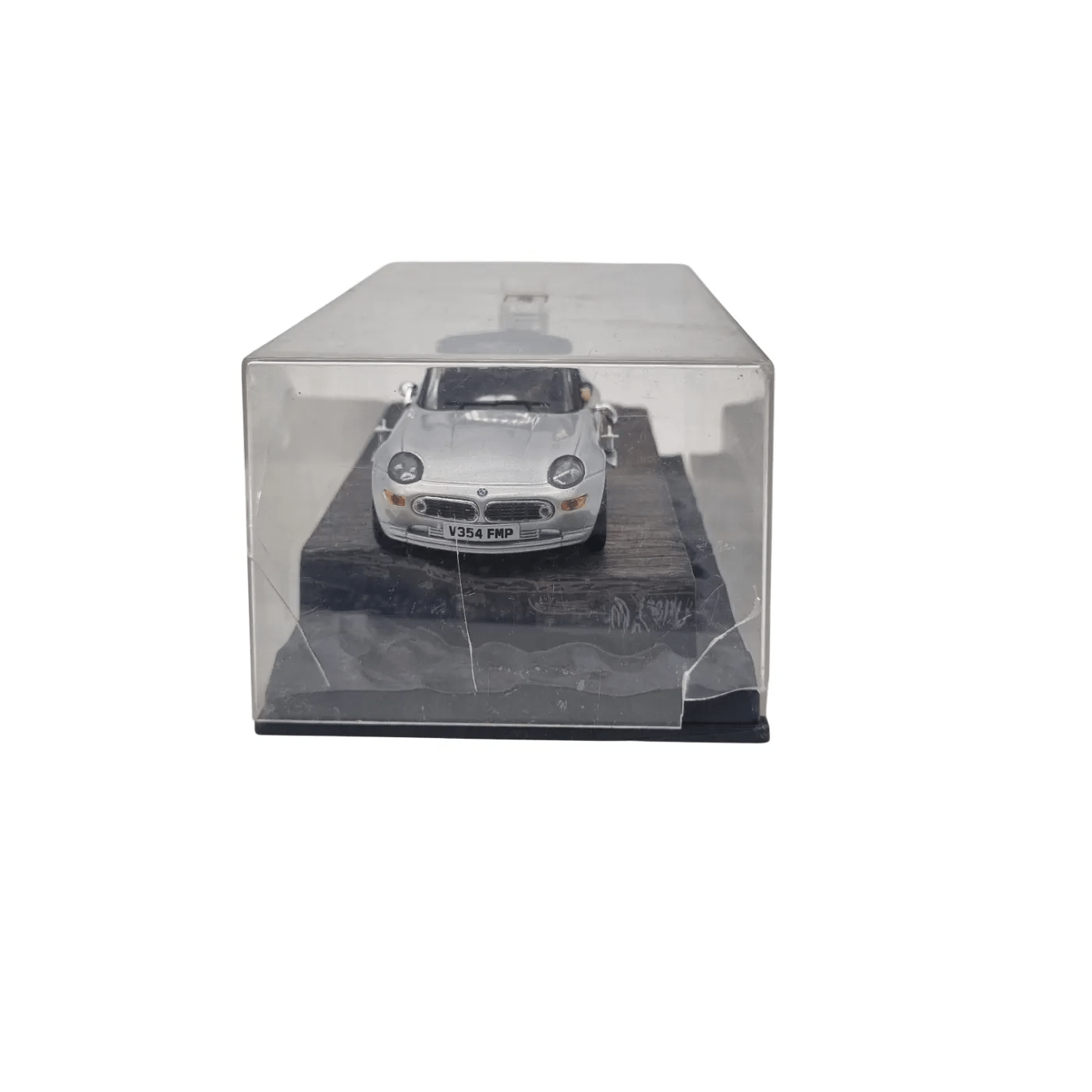 007 BMW Z8 Model Car – Display Case Edition From “The World Is Not Enough” (1999) (WR 1343680)