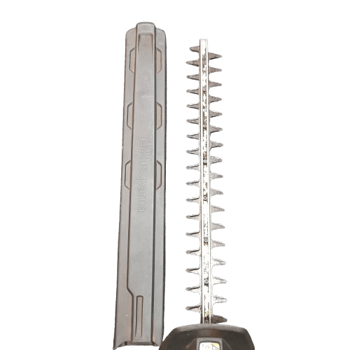 Petrol Hedge Trimmer HUSQVARNA 122HD60 *PICK UP ONLY*