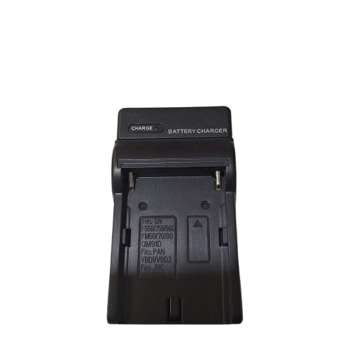 Sony HandyMan DCR-VX700 With Carry Bag