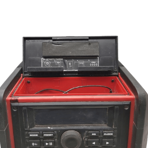 Milwaukee Radio M18 Charger – Corded Takes Battery Also