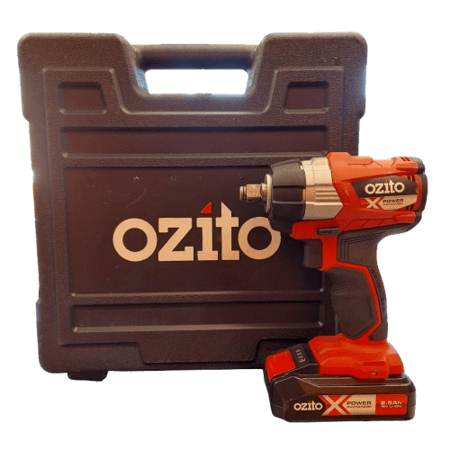 with 2.5Ah Battery, Charger, Sockets & Kitbox