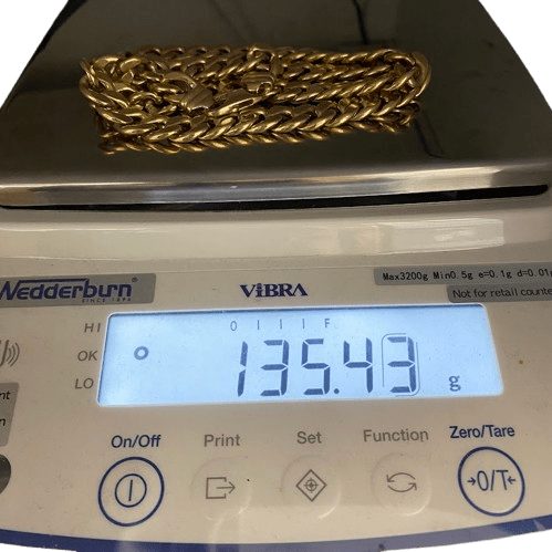 Mens 9ct Curb Link Yellow Gold Chain.  -135gm. 65cm Drop. (NG)