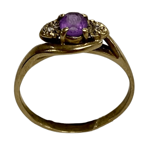 Ladies 9ct Yellow Gold Ring 2.3gms Size 7 With Purple Stone