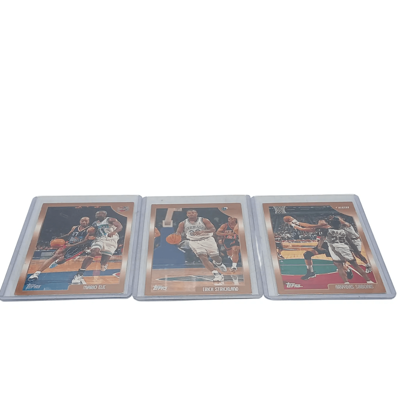 Basketball Cards – 35 Assorted with Top Loaders & Plastic Borders (WR 1239203)