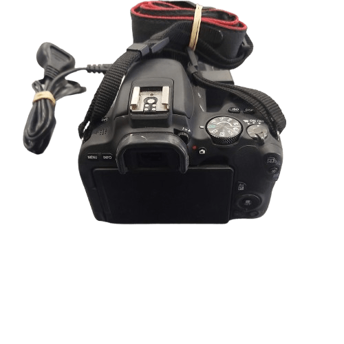 CANON CAMERA EOS200D BLACK WITH CHARGER