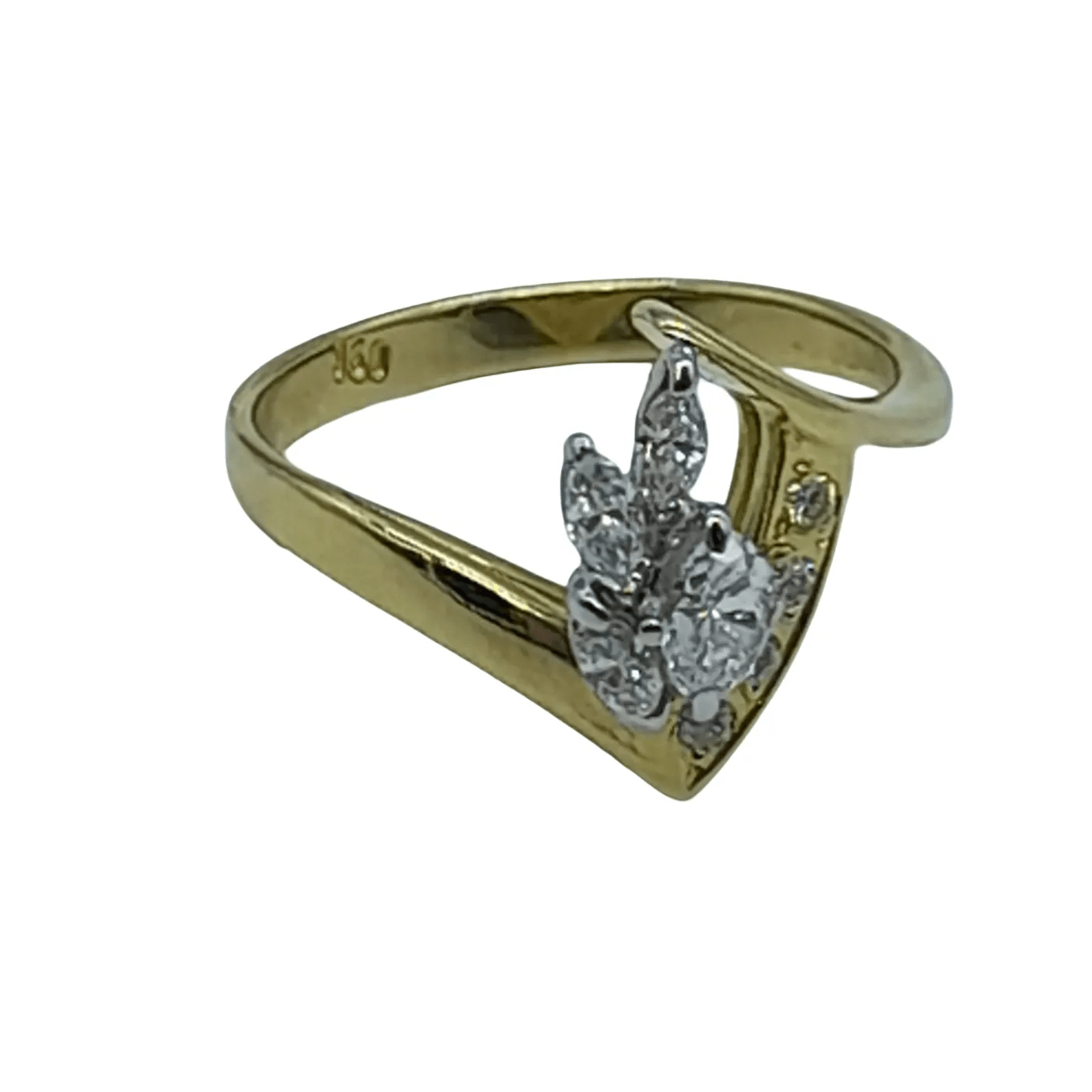Ladies 18ct Yellow & White Gold 8 Stonde Diamond Ring 0.30 TDW L 6 With Valuation