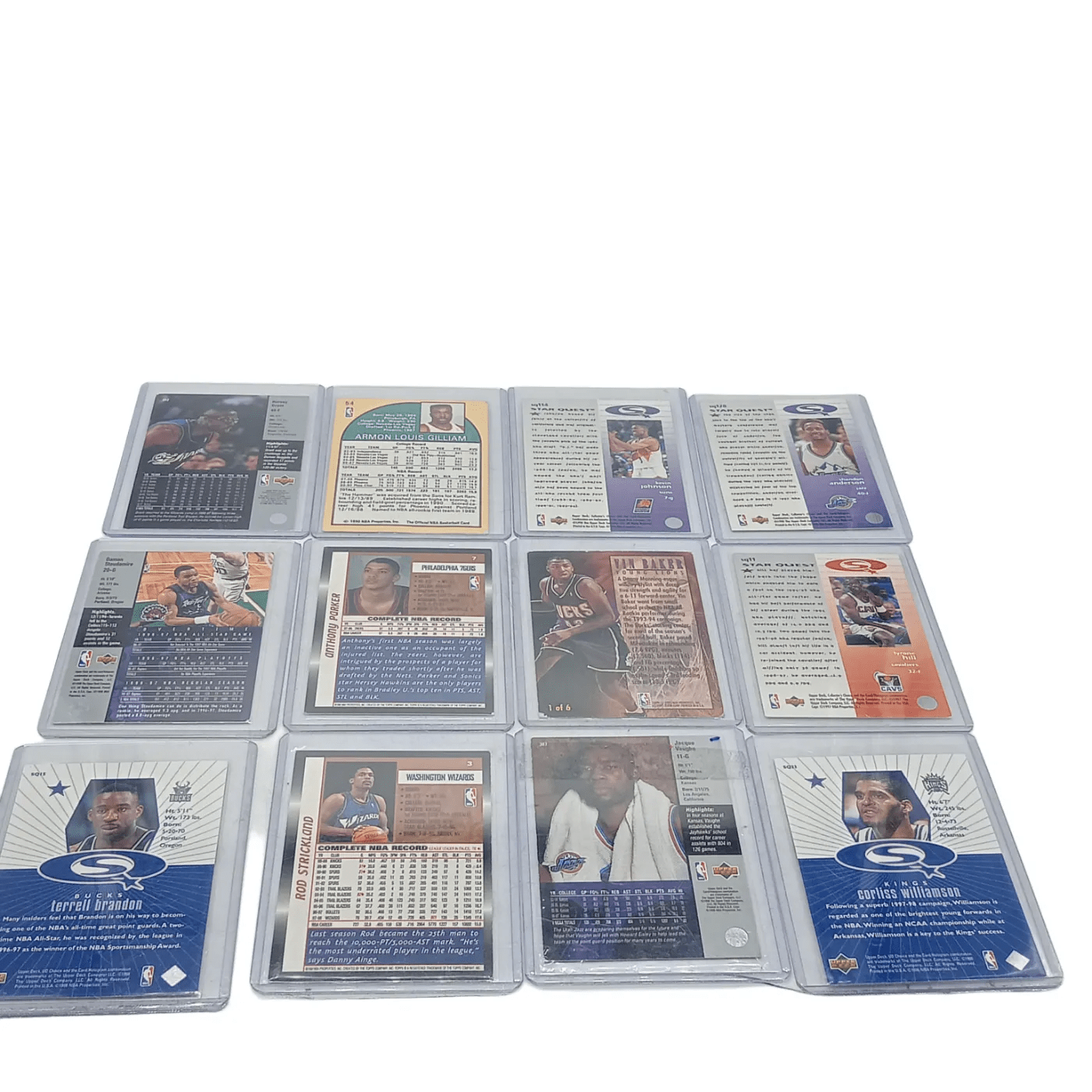 Basketball Cards – 35 Assorted with Top Loaders & Plastic Borders (WR 1239203)