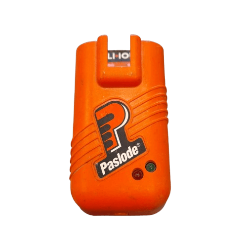 Paslode B20543B 7.4V Impulse Lithium-Ion Battery Charger Kit