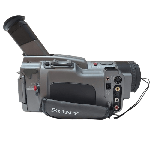 Sony HandyMan DCR-VX700 With Carry Bag