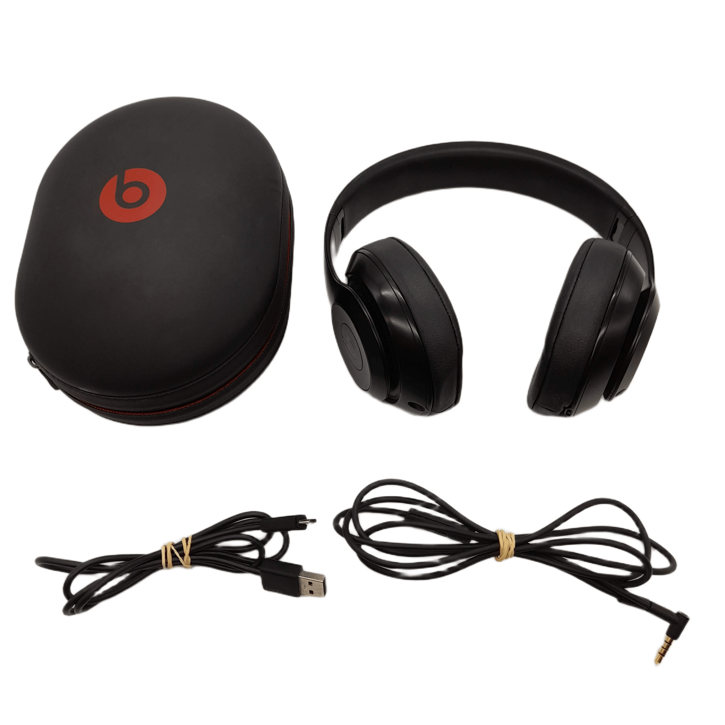 Beats Studio3 Wireless Over-Ear Headphones – With Case & Charging Cords (WR 1351419)