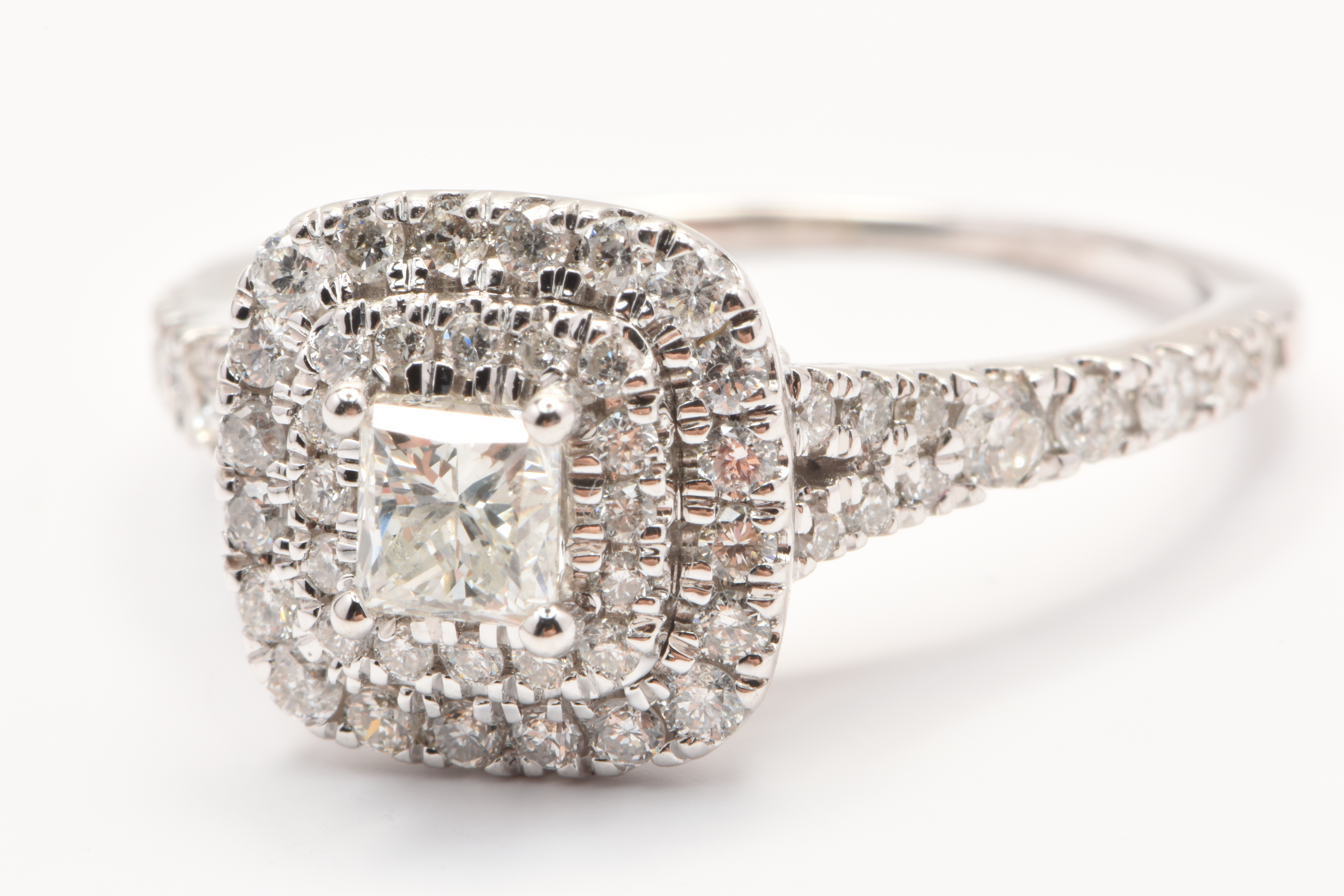 Ladies 9ct White Gold 73 Stone Princess Cut Diamond Ring TDW 1.00ct Size M 1/2 With Valuaton Certificate