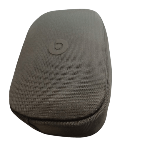 Beats Studio Pro Wireless Headphones Sandstone with Case (lel)