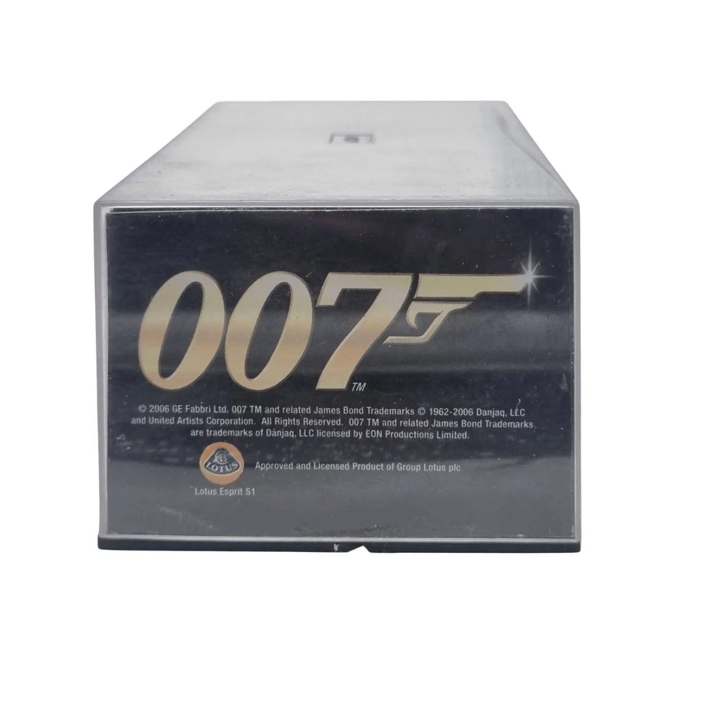 007 Jaguar XKR Model Car – Die-Cast Collectible in Display Case