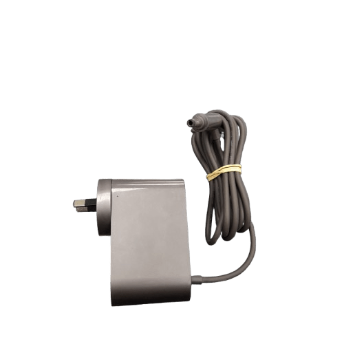 Dyson V7 Stick Cordless Vacuum With Charger (JN)