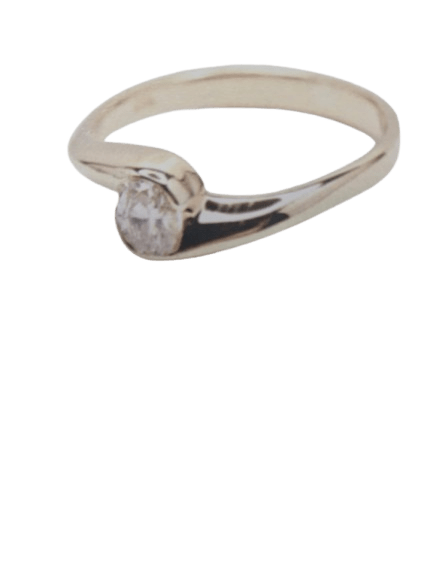 Ladies 18ct Yellow Gold Single Diamond Ring Oval Cut 0.25CT TDW J 1/2 5 With Valuation (WL 1276877)