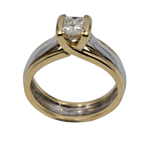 Ladies 18ct Yellow & White Gold Diamond Ring 7.98 Grams 0.50CT with Valuation Size O
