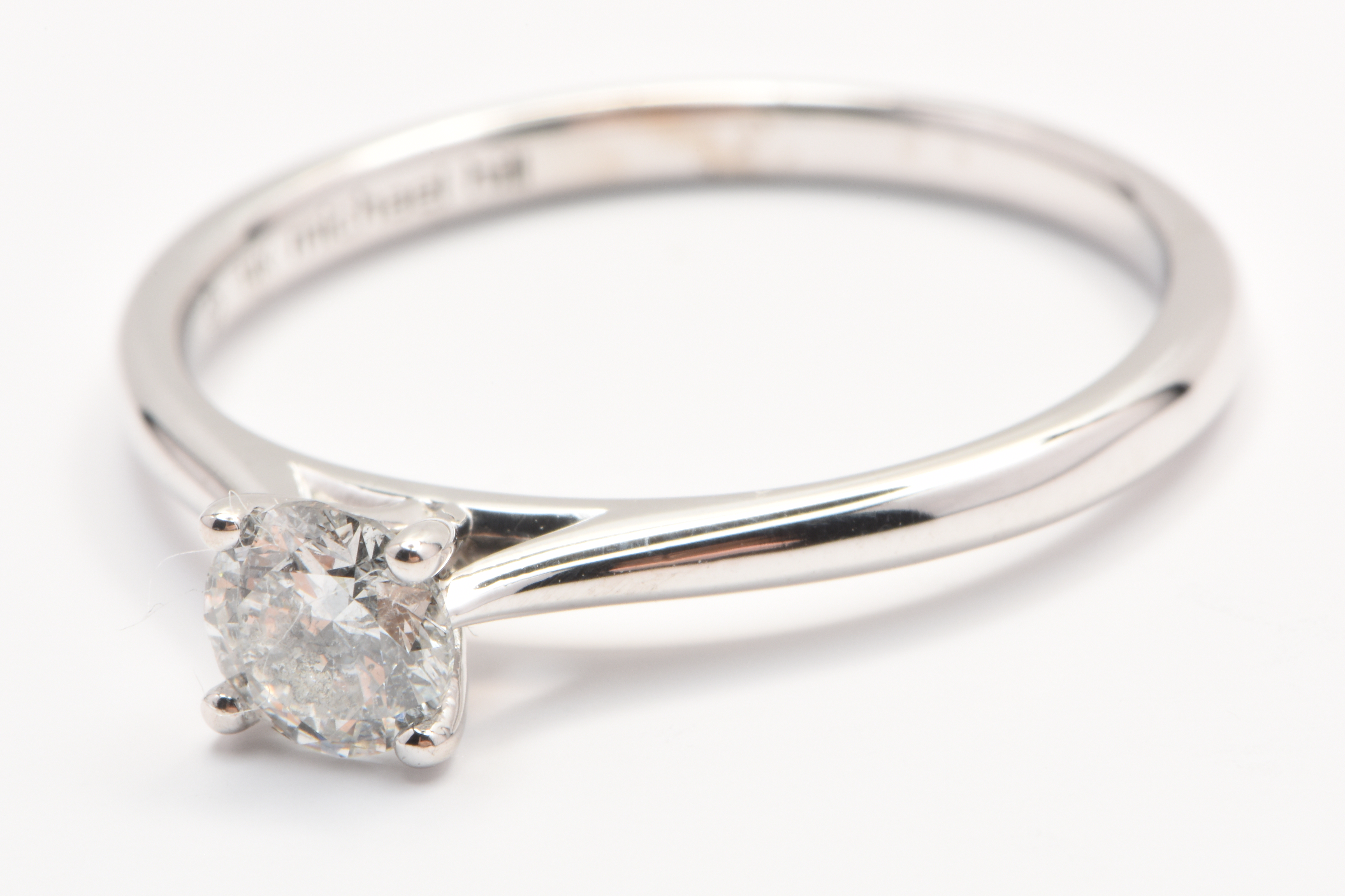Ladies 14ct White Gold Round Brillant Cut Diamond 0.34ct Size N1/2