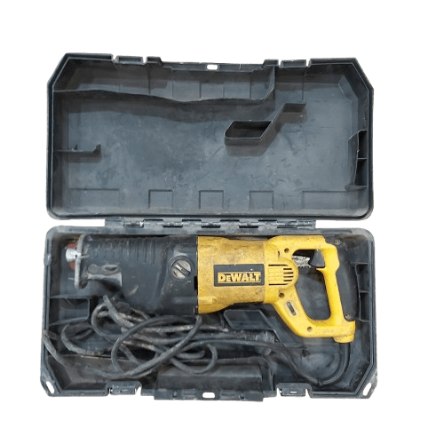 DeWALT 1100W Reciprocating Saw with Case – DWE311-XE