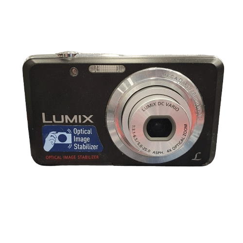 Panasonic Lumix DMC-FH4 Digital Camera with Battery and Charger (MR)