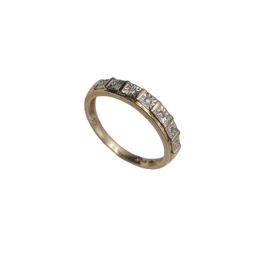 9ct Yellow Gold Round Ring – 2.1g – 7x 0.01ct Diamonds in White Gold Illusion Setting – Size 55