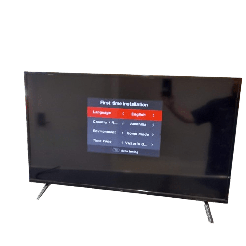 Ffalcon 40 Inch TV 40F1 With Remote (GE) **Pick up Only**