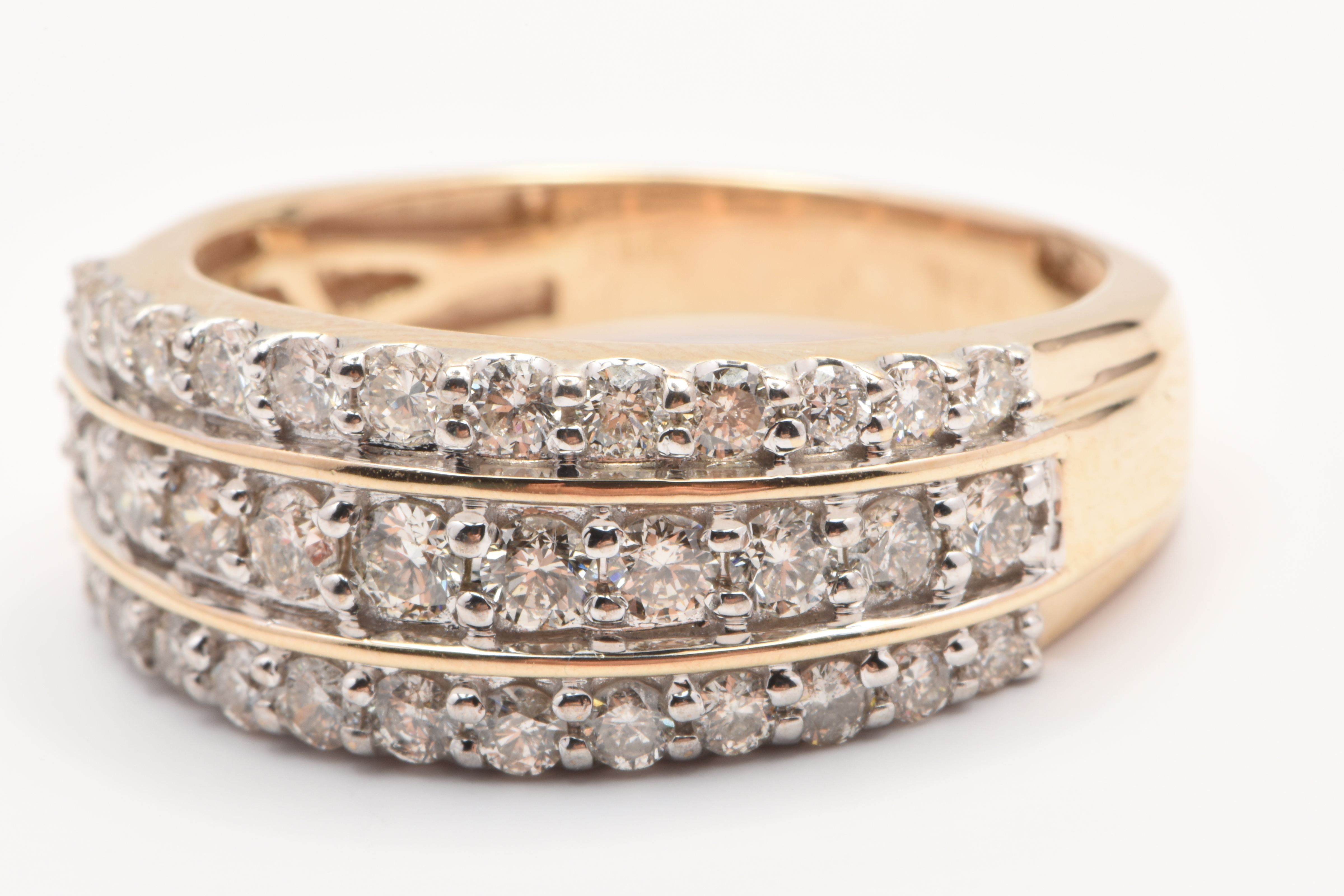 Ladies 10ct Yellow Gold 37 Stone Round Brillant Cut Diamond Ring TDW 1.00ct Size O With Valuation Certificate