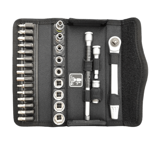 WERA 8100 SA 8 Zyklop Metal Ratchet Set w/ Switch Lever 1/4″ Drive Metric – 28 Piece (JN)