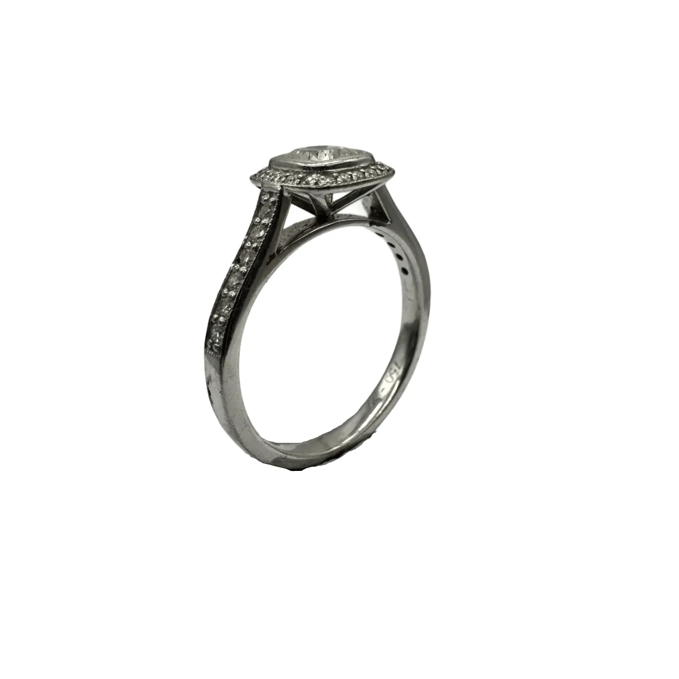 Ladies 18ct White Gold 33 Cushion & Brilliant Cut Diamonds Ring 0.67 TDW K 1/2 5 3/4 With Valuation (WR 1149466)