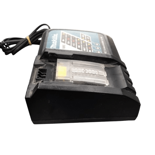 MAKITA 18V Lithium-Ion Battery Charger DC18RC (JN)