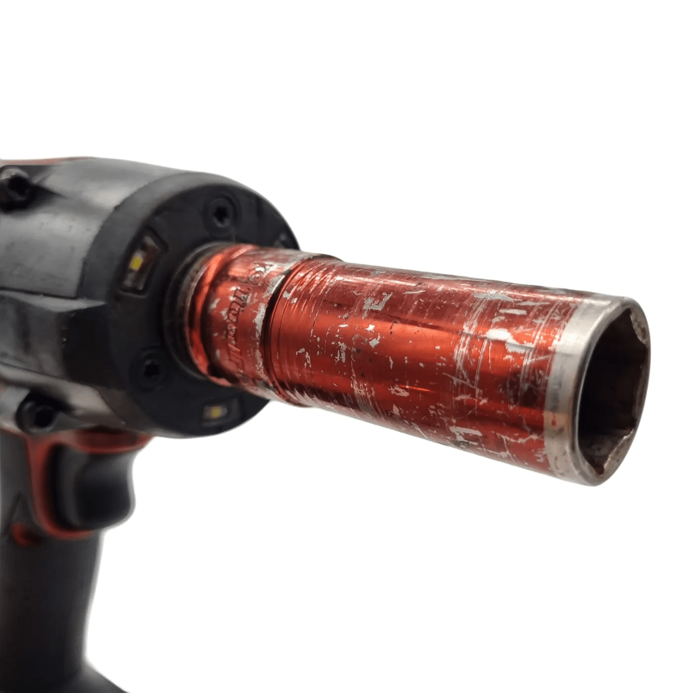 Milwaukee M18 FMTIW2F12 Impact Wrench – Red/Black + Socket