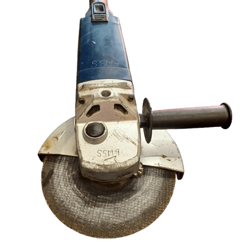 AEG WSA 230 S Angle Grinder, Dark Blue (Older Version), Scuffing With Name Engraved, Corded 240V **LOCAL PICK UP ONLY** (WR 1342665)